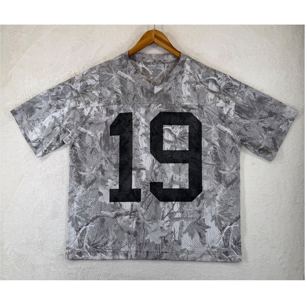 Hollister Mens Grey Camo‎ Mesh Jersey T-Shirt Baggy Fit Graphic 19 V-Neck M